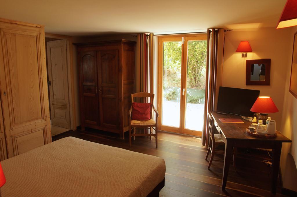 Bed and Breakfast Le Grand Noe Roisey Экстерьер фото